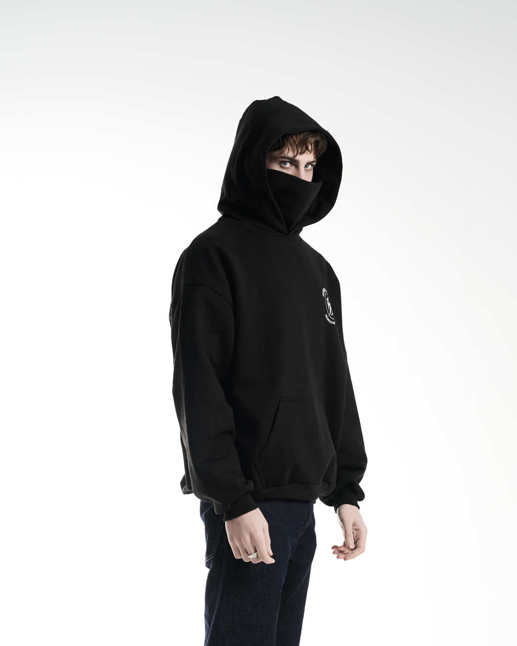 Essential Hoodie Black