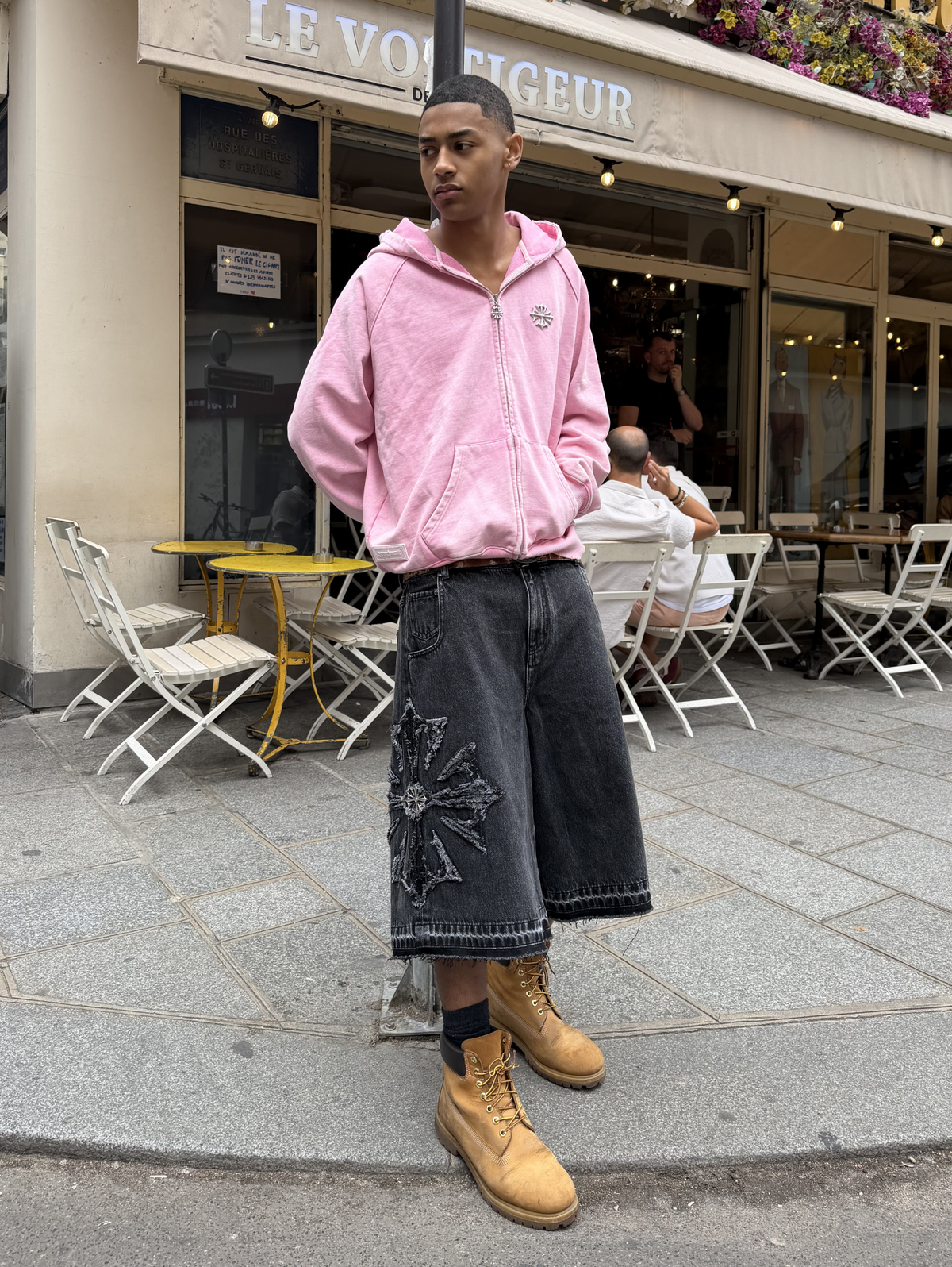 Relic Black Jorts