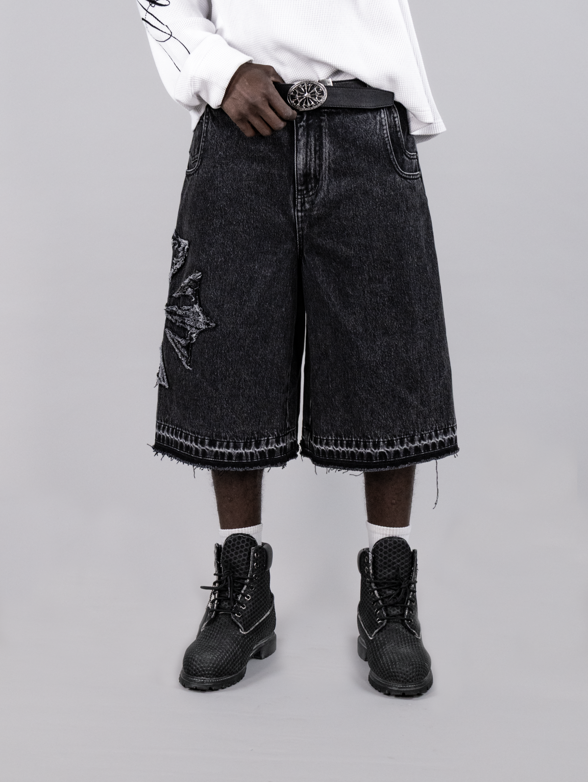 Relic Black Jorts