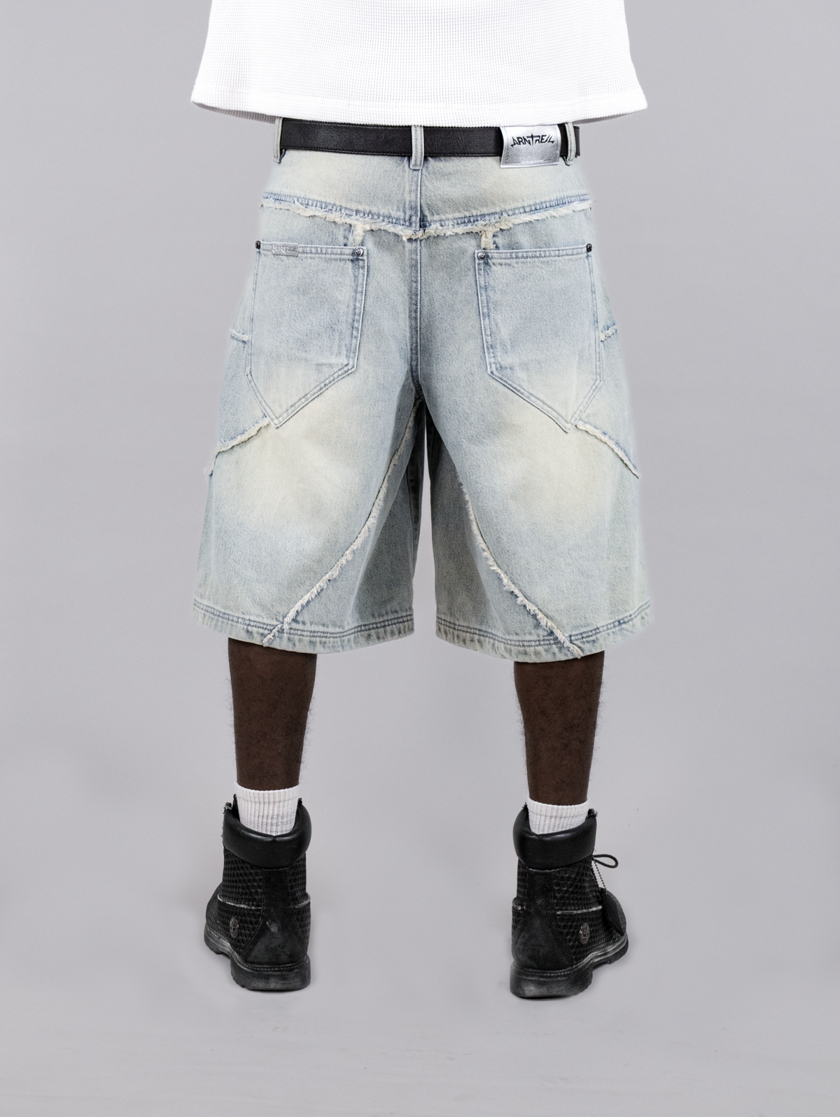 Arnmor Blue Jorts